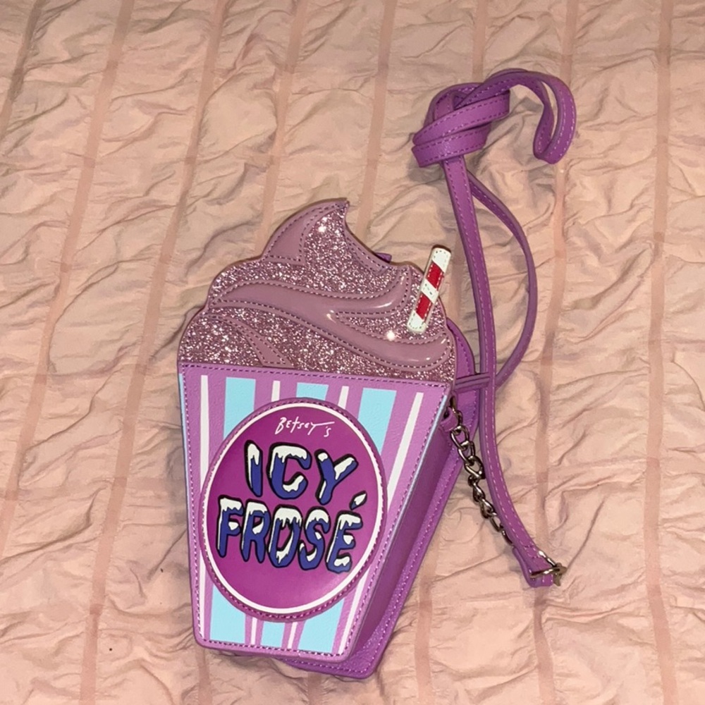 Betsey Johnson icy frose purse